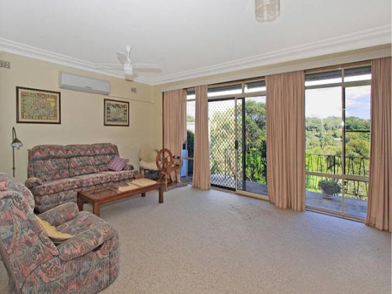 9 Tiranna Place, Oyster Bay - Thumbnail 2