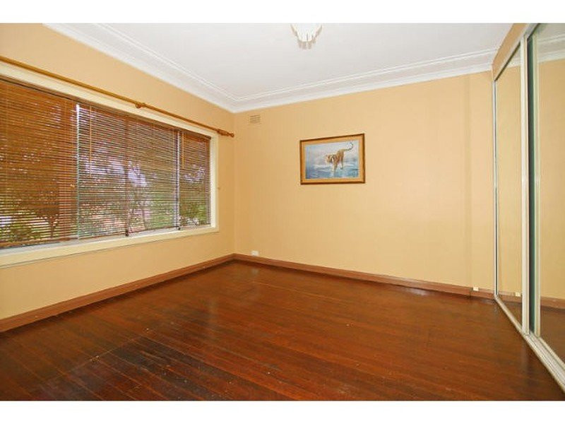 17 Rickard Road, Oyster Bay - Thumbnail 6