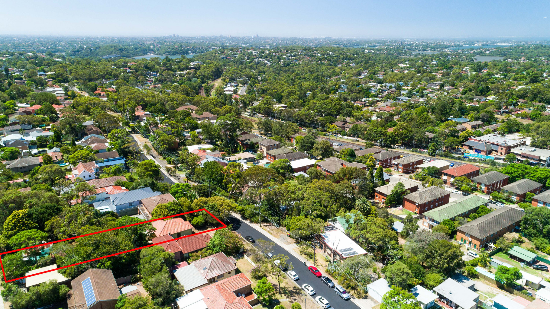 81 Sutherland Road, Jannali - Thumbnail 4