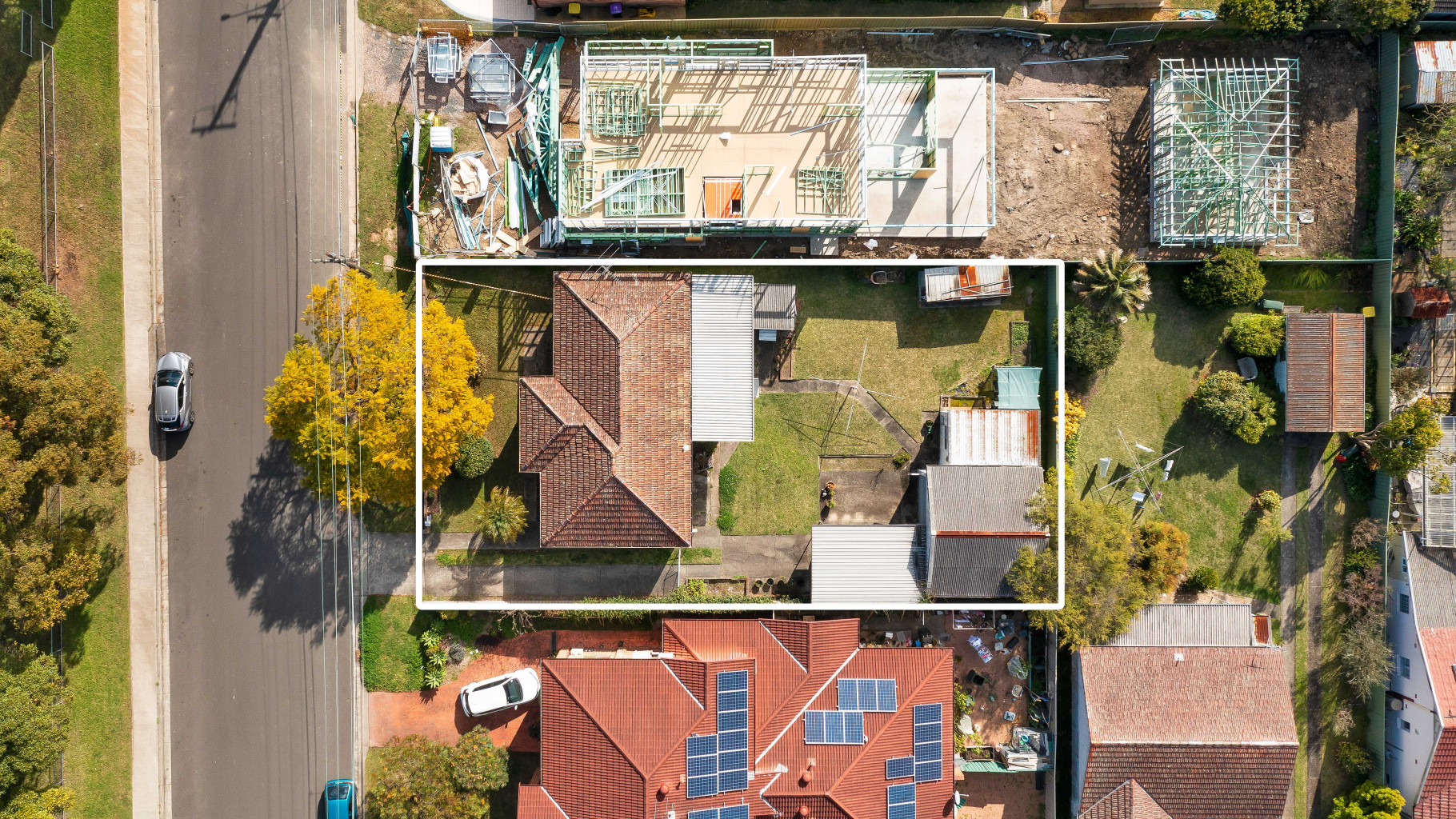 67 The Grand Parade, Sutherland - Thumbnail 2