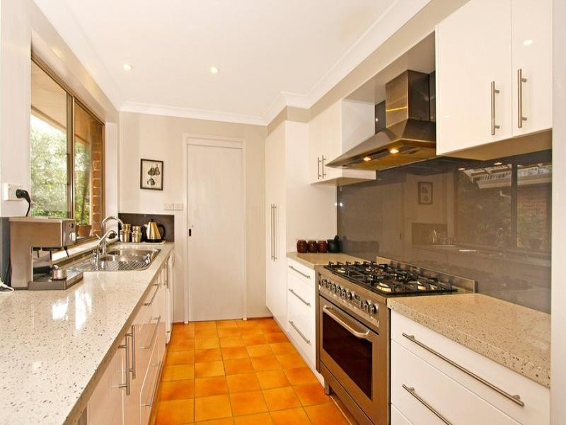 8 Quarrion Place, Woronora Heights - Thumbnail 5