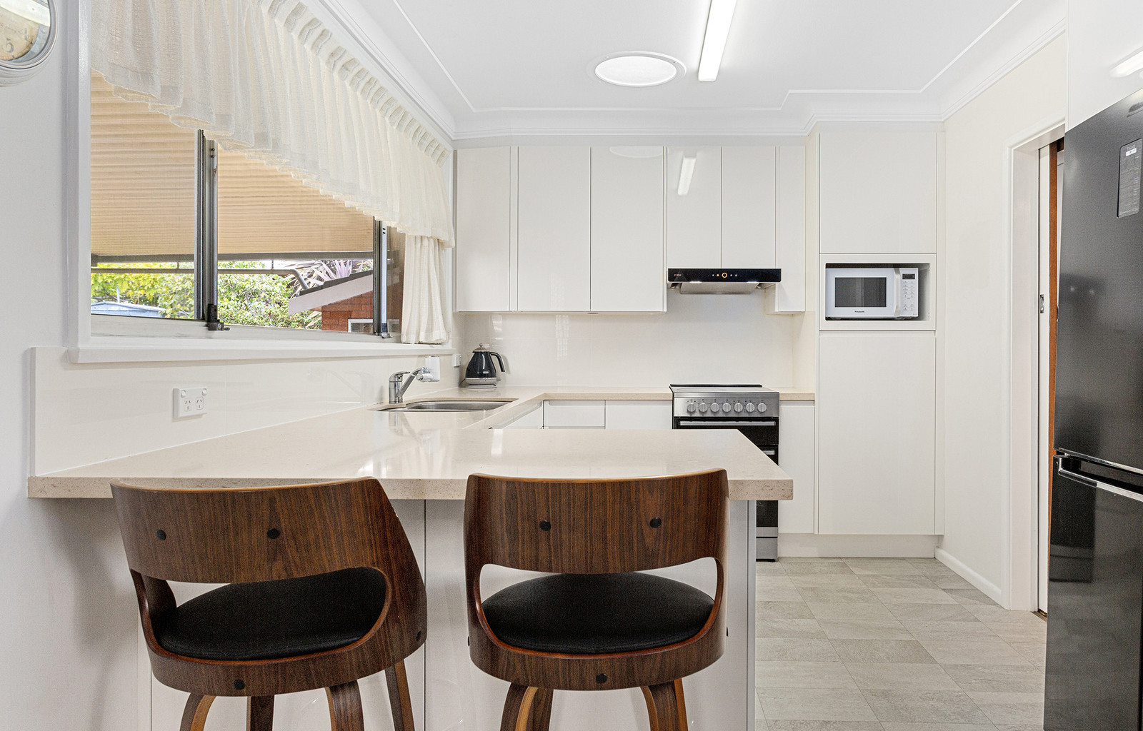 48 Oak Road, Kirrawee - Thumbnail 4