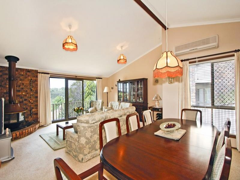 8 Giles Street, Yarrawarrah - Thumbnail 4