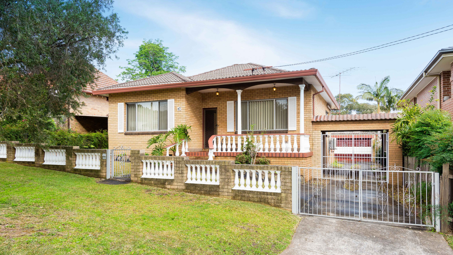 47 Villiers Avenue, Mortdale - Thumbnail 2