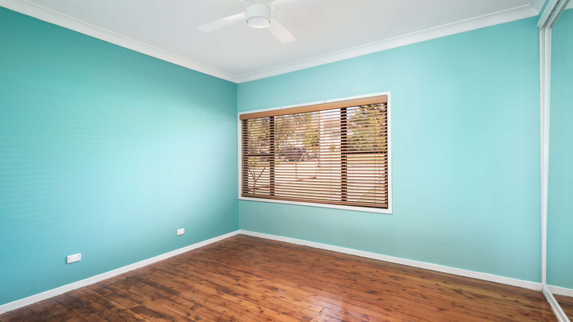 14 Sutherland Road, Jannali - Thumbnail 3