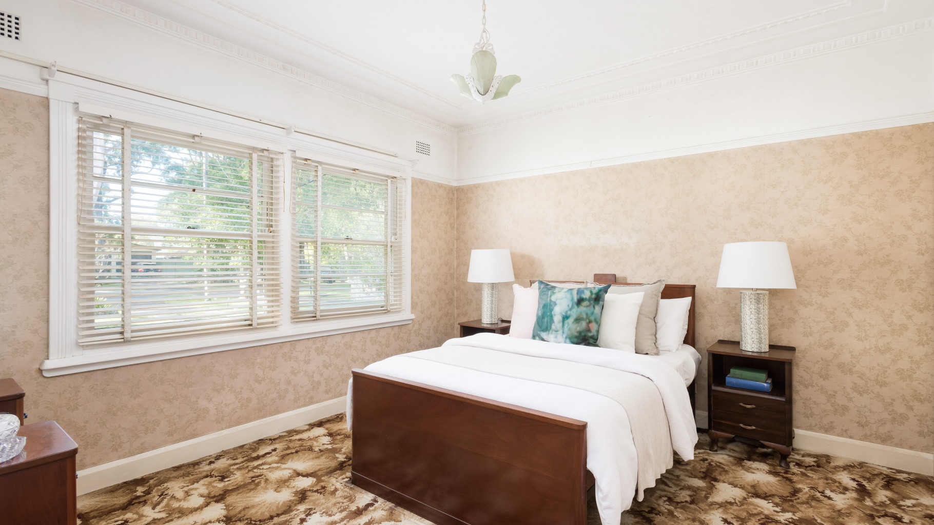 185-187 Acacia  Road, Kirrawee - Thumbnail 3