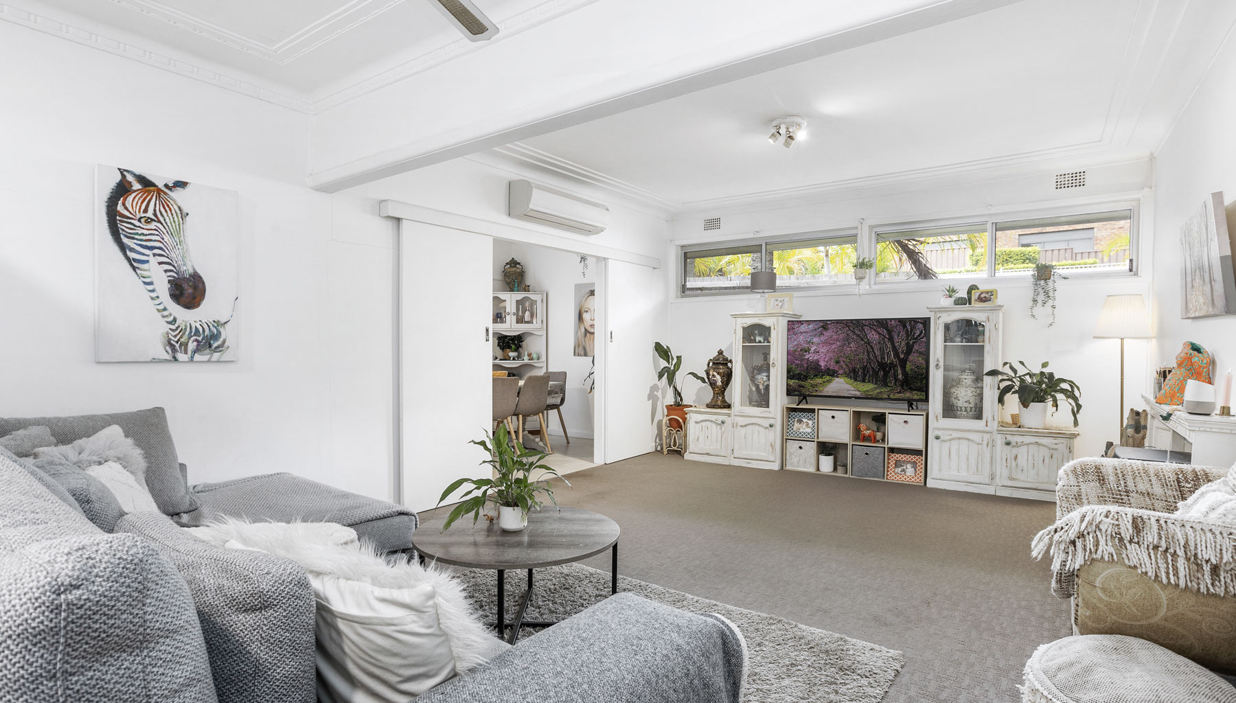 77 Como Road, Oyster Bay - Thumbnail 3