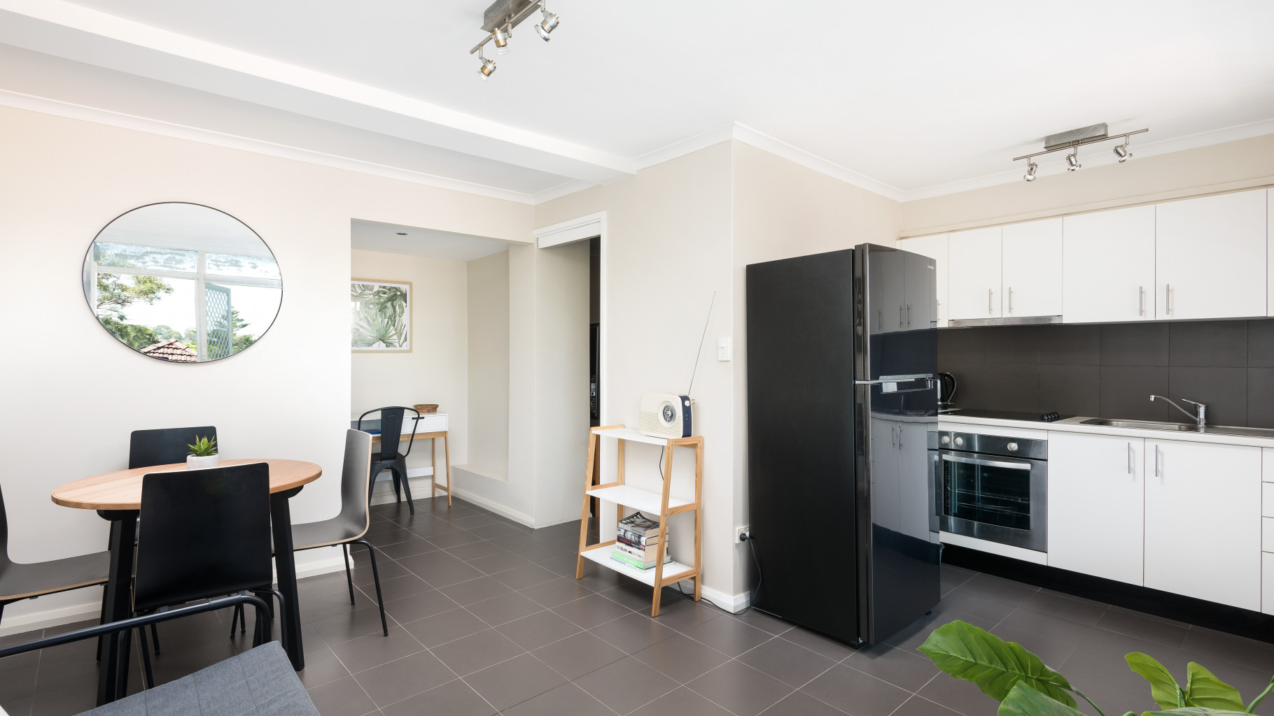 117 Woronora Crescent, Como - Thumbnail 4