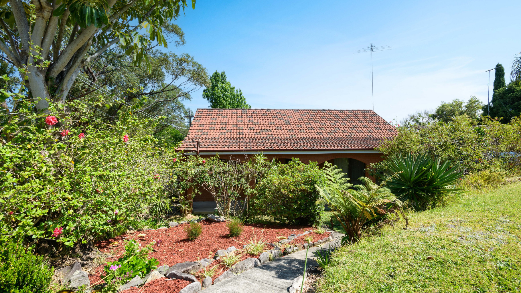 6 Shorland Avenue, Jannali - Image 1