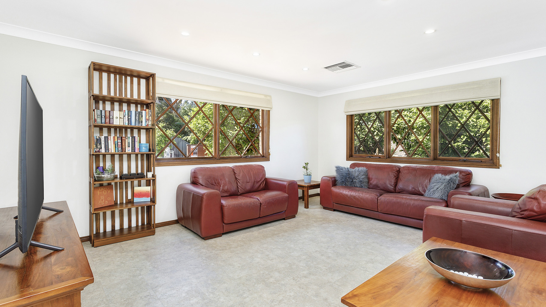 10 Tunbridge Place, Jannali - Thumbnail 4