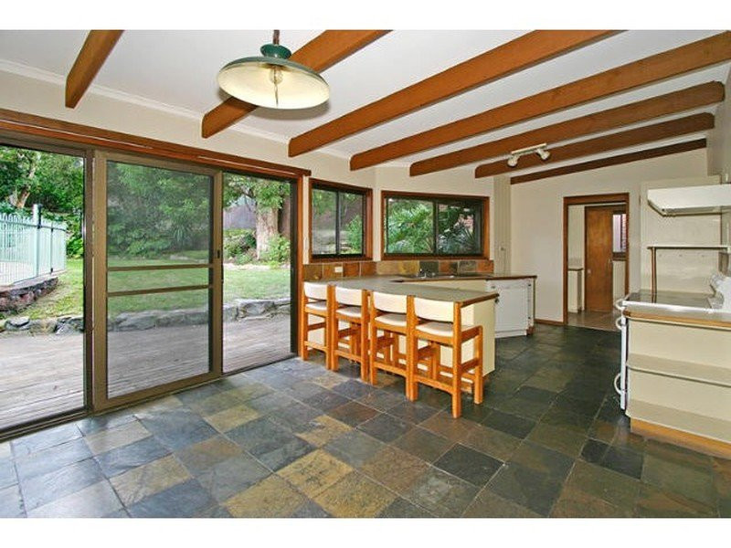 17 Rickard Road, Oyster Bay - Thumbnail 3