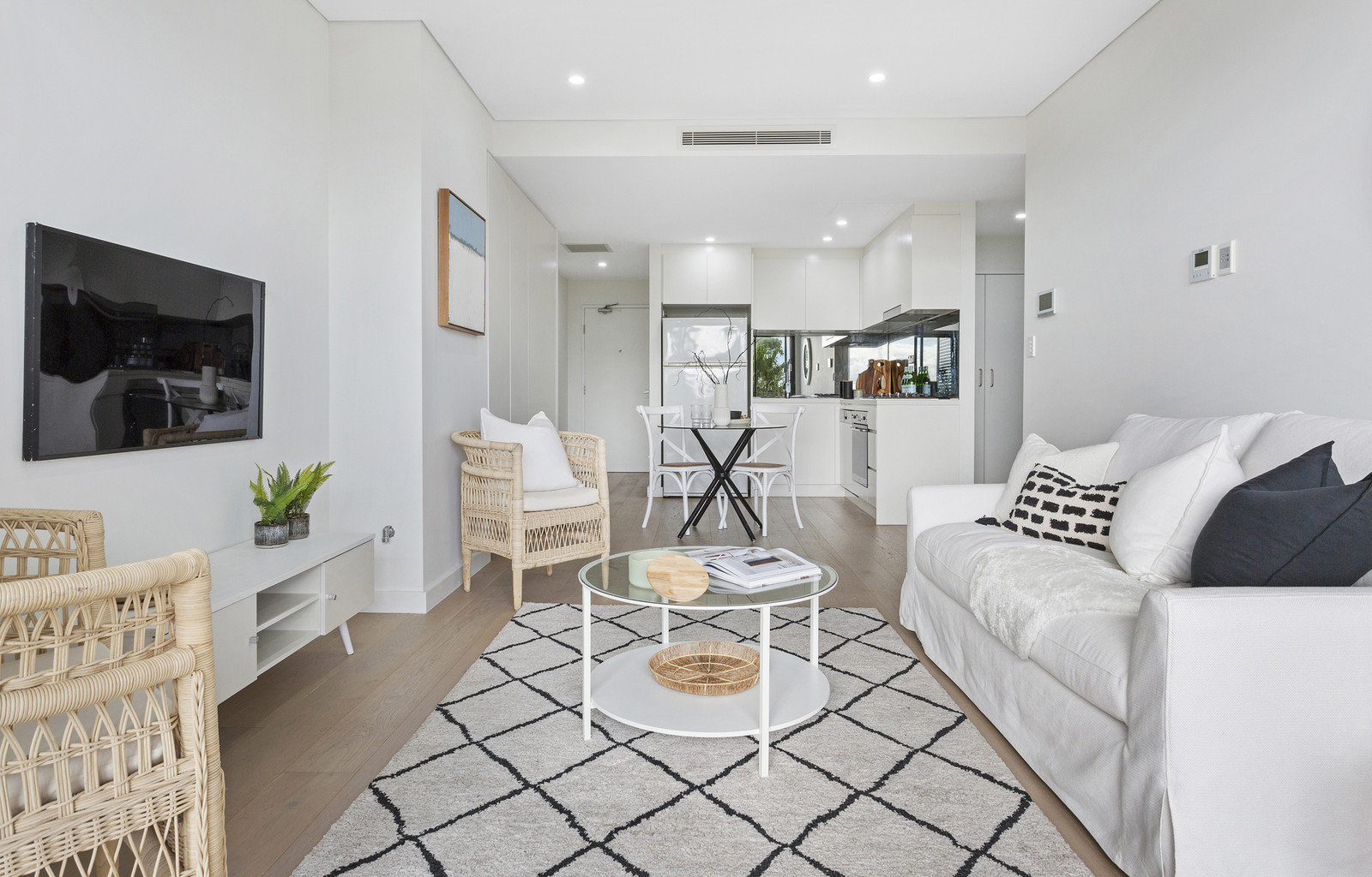 303/7-9 Acton Street, Sutherland - Thumbnail 3