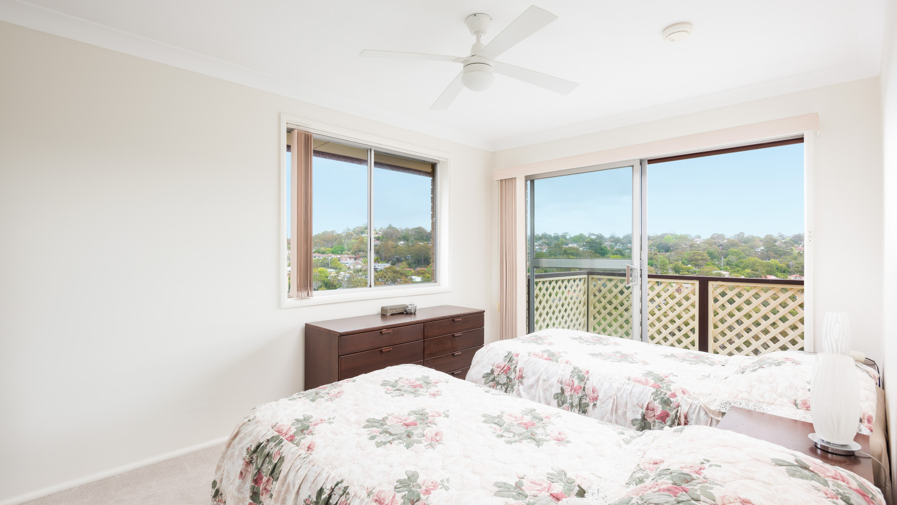 17 Riverview Road, Oyster Bay - Thumbnail 4
