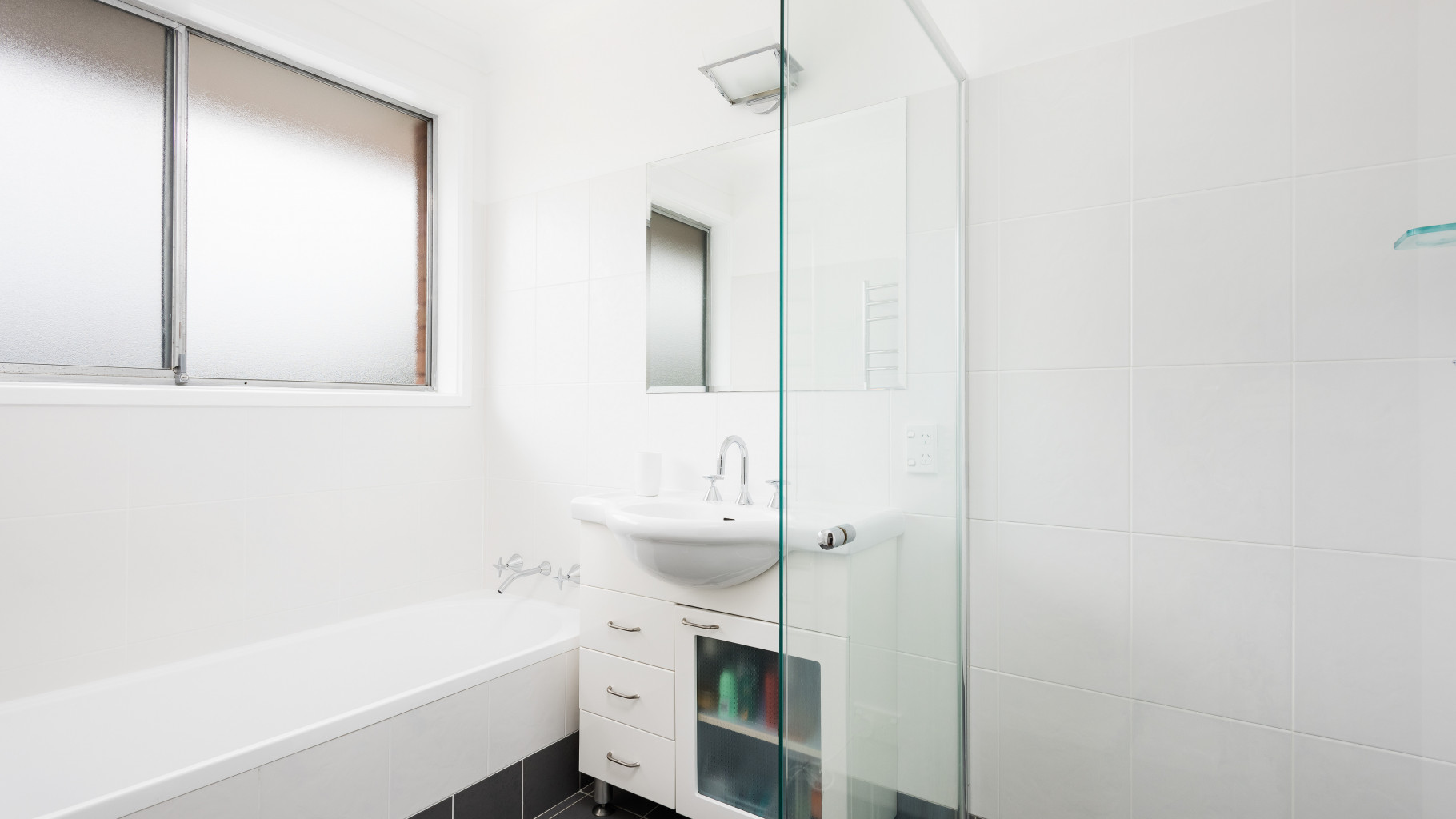 41 Sladden Road, Yarrawarrah - Thumbnail 3