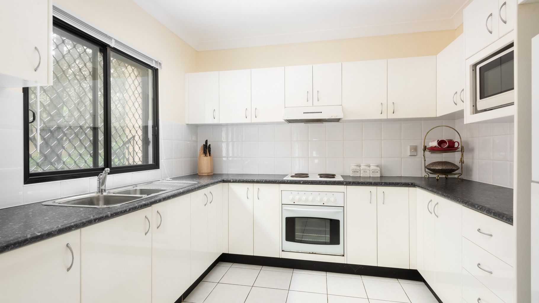 43/16-26 Park Street, Sutherland - Thumbnail 3