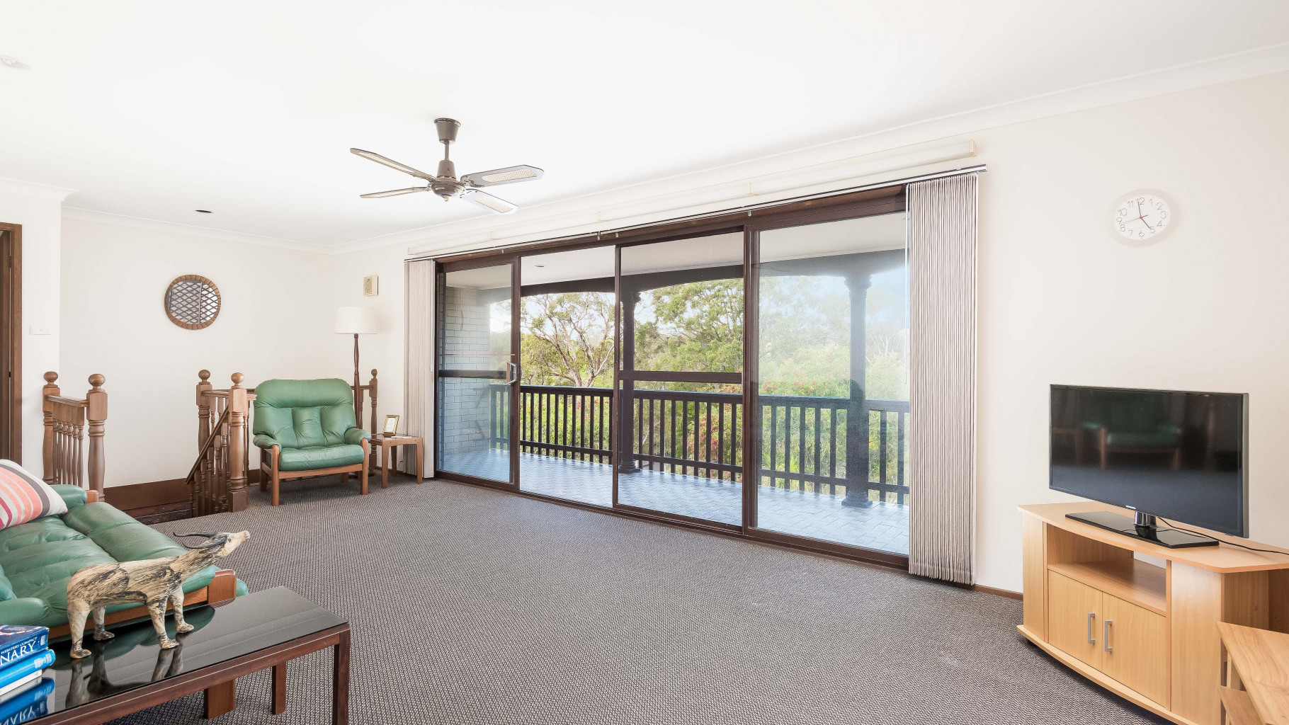 77 Urana Road, Yarrawarrah - Thumbnail 2