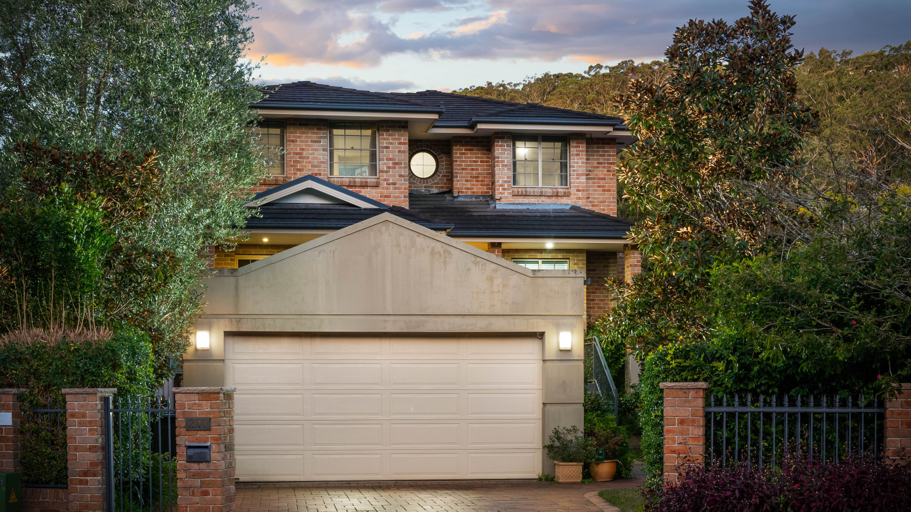 221 Prices Circuit, Woronora - Thumbnail 3