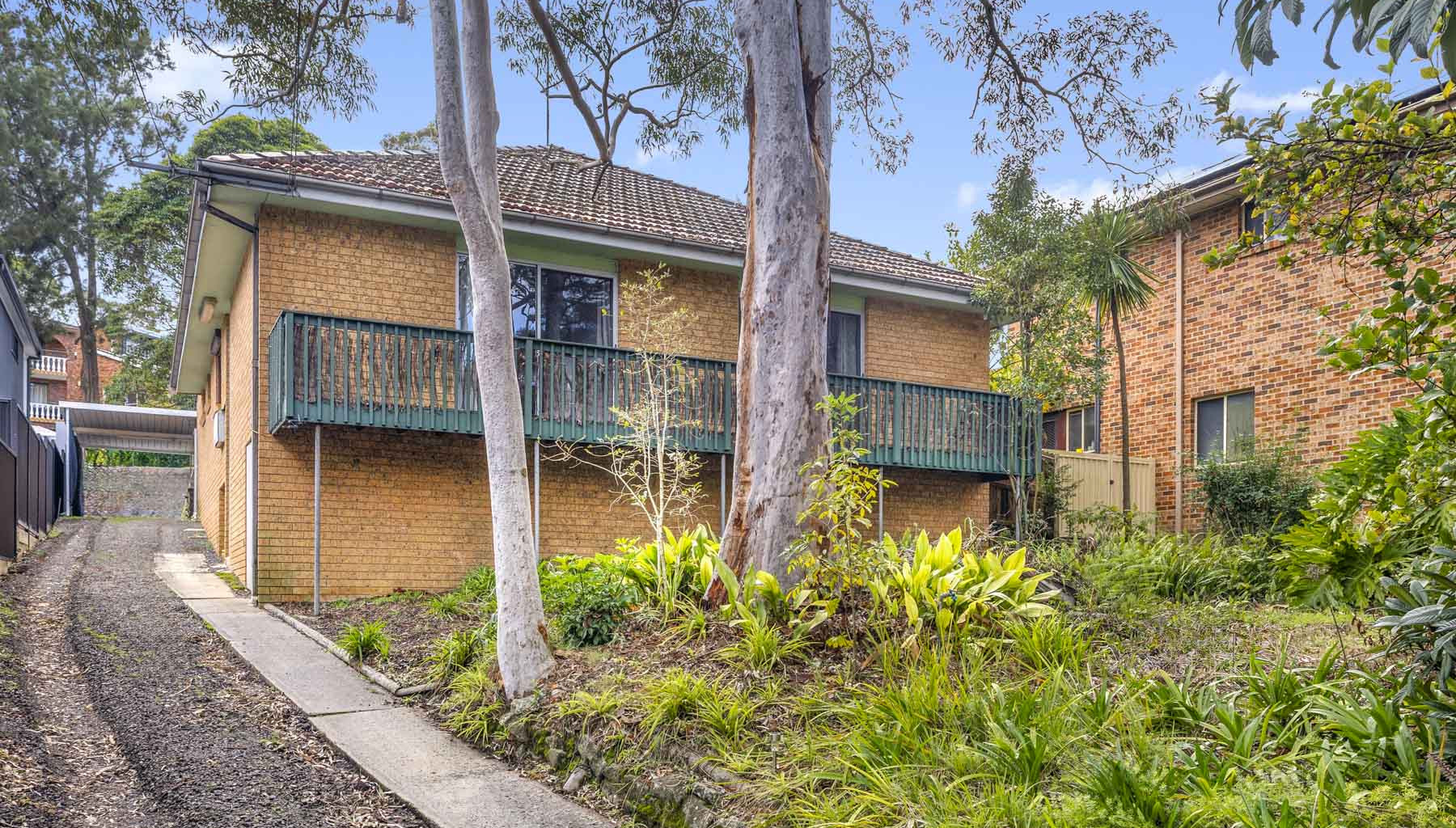 77 Como Road, Oyster Bay - Thumbnail 2