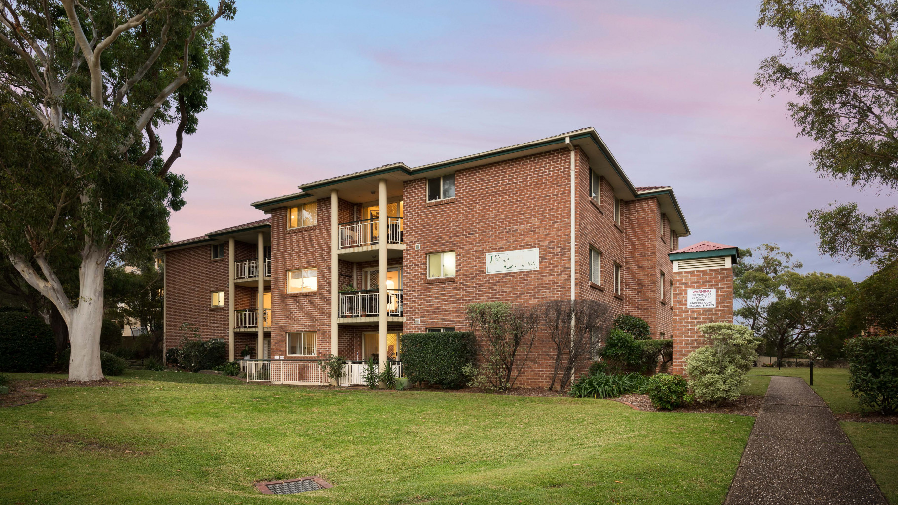 8/231 Kingsway, Caringbah - Thumbnail 2