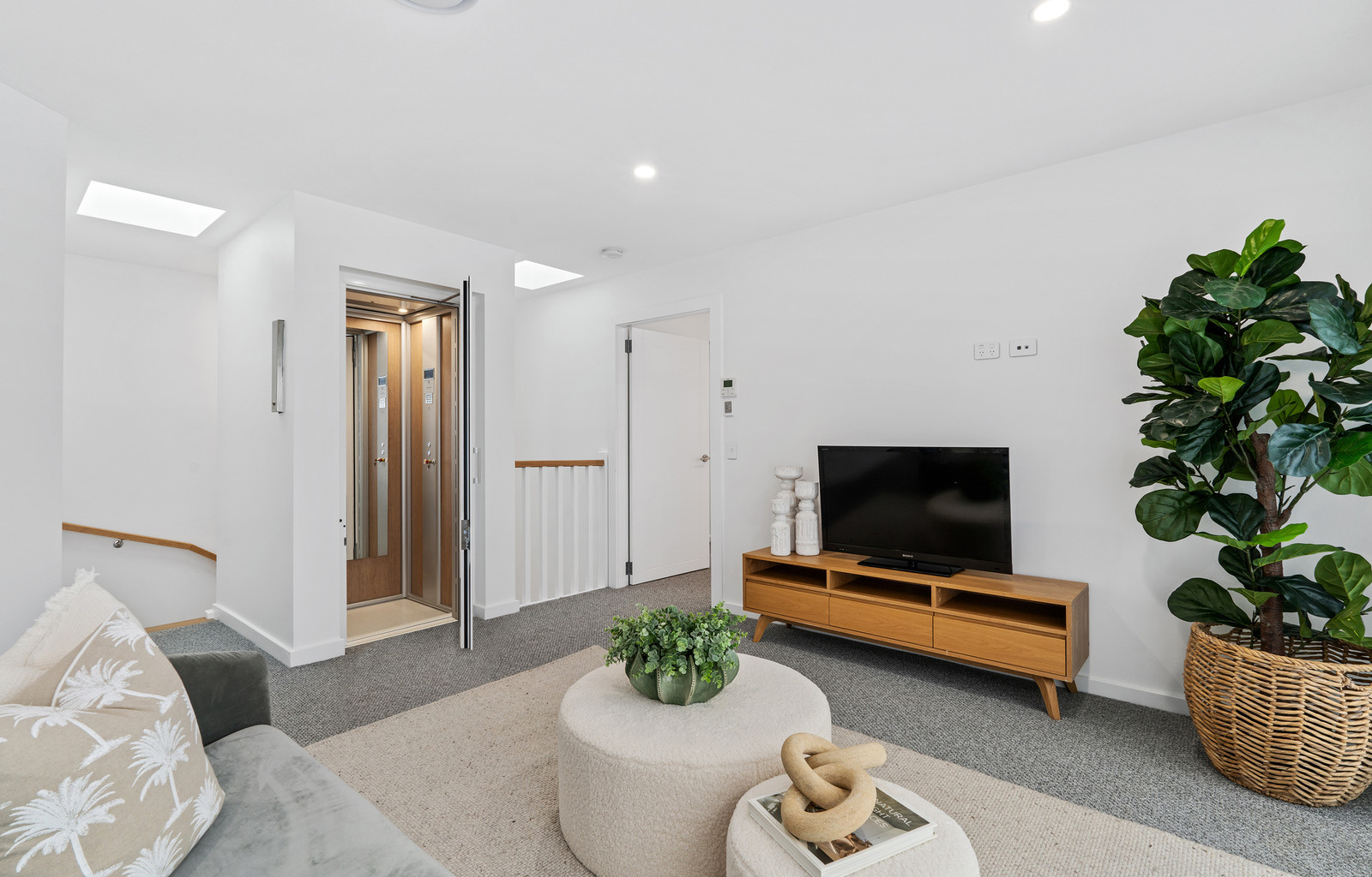 142 Bath Road, Kirrawee - Thumbnail 7