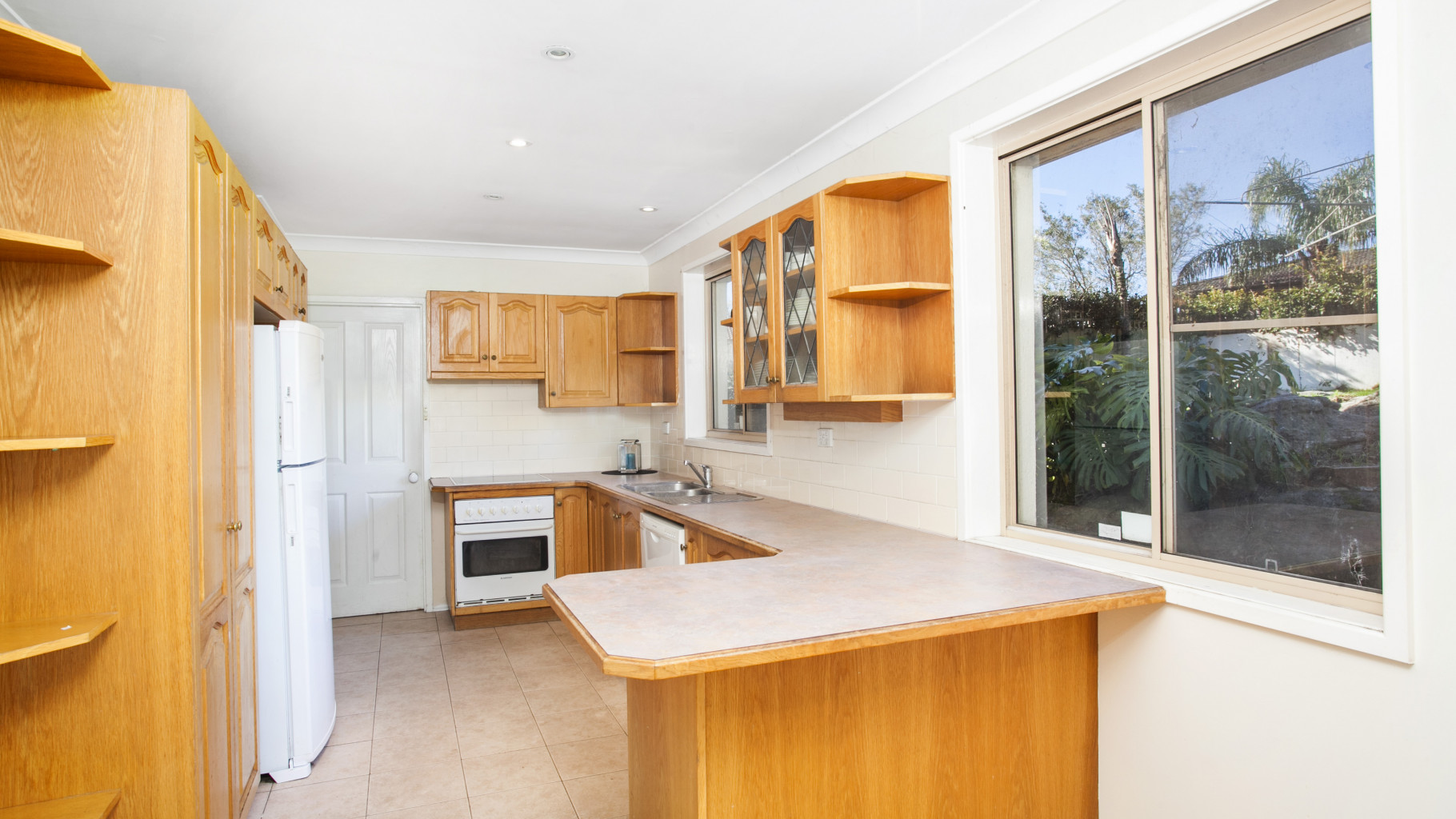 111 Ninth Avenue, Loftus - Thumbnail 3