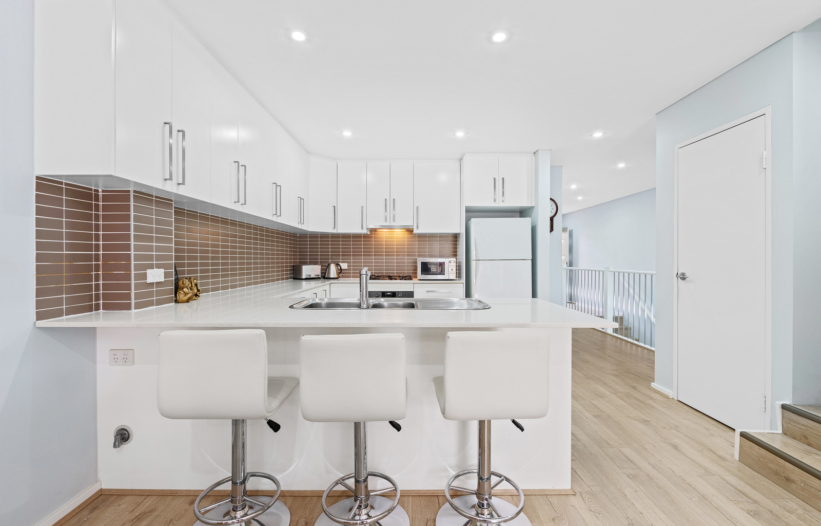 2/27-29 Durbar Avenue, Kirrawee - Thumbnail 3