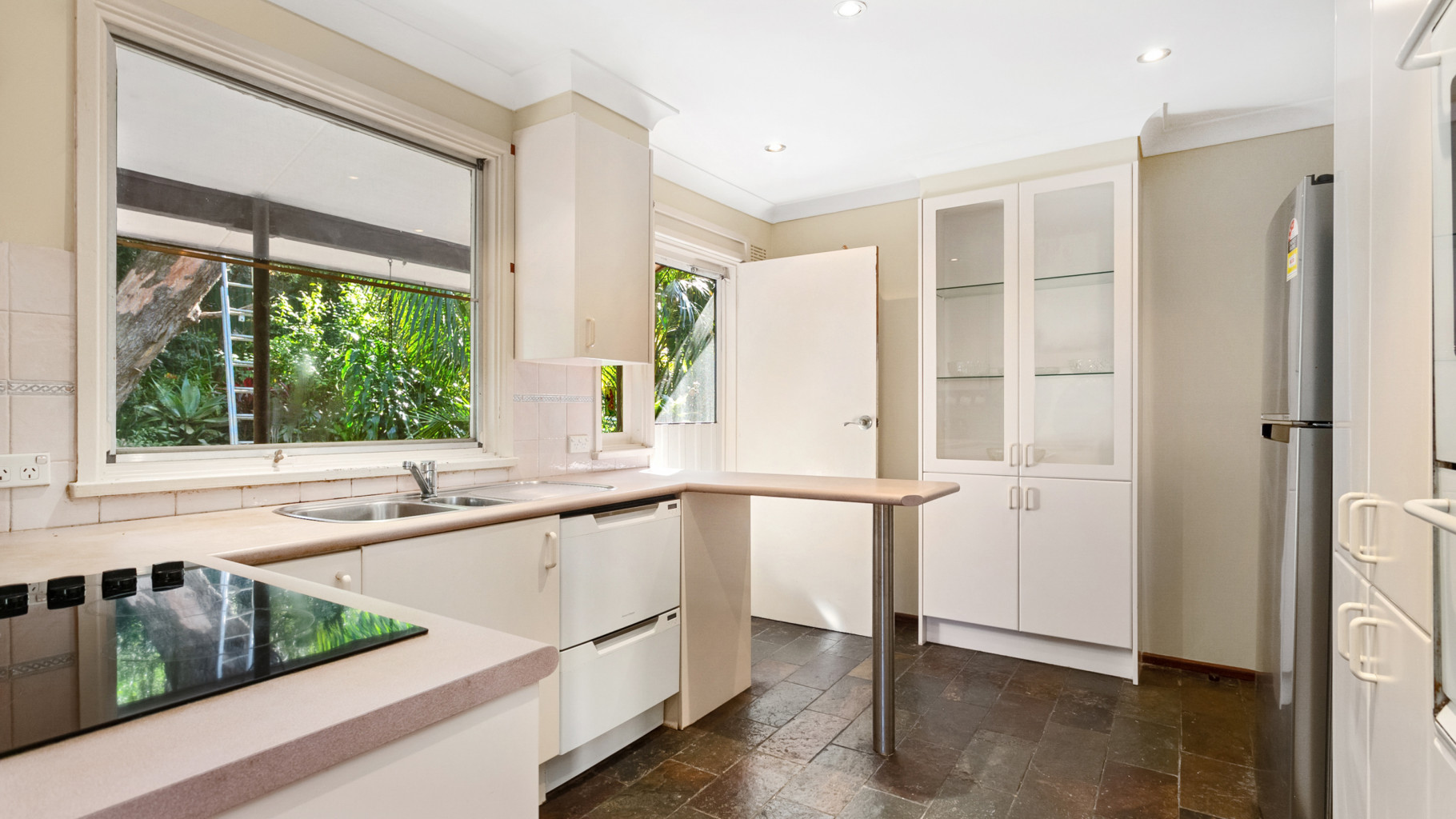 11 Lower Washington Drive, Bonnet Bay - Thumbnail 6