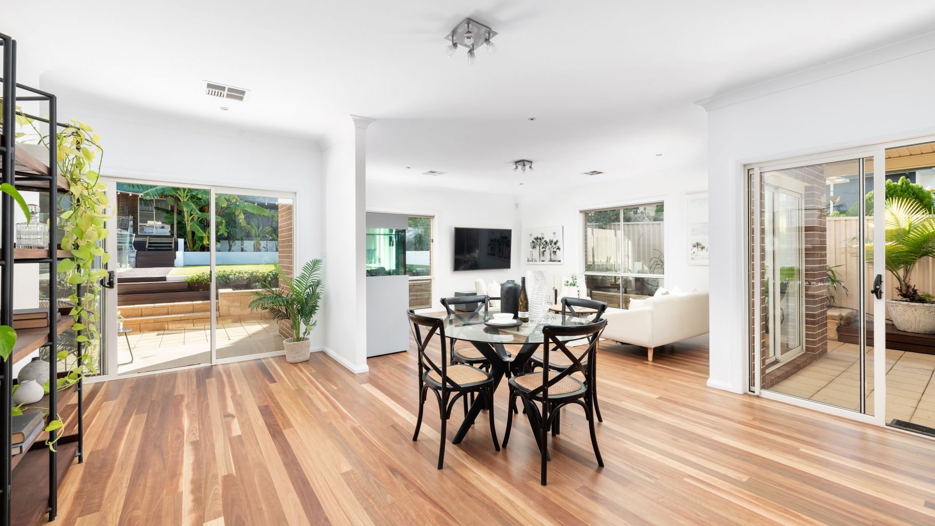 57 Como Road, Oyster Bay - Thumbnail 6