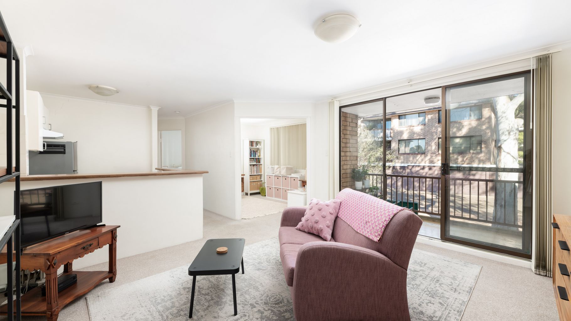 8/125-129 Oak Road, Kirrawee - Thumbnail 2