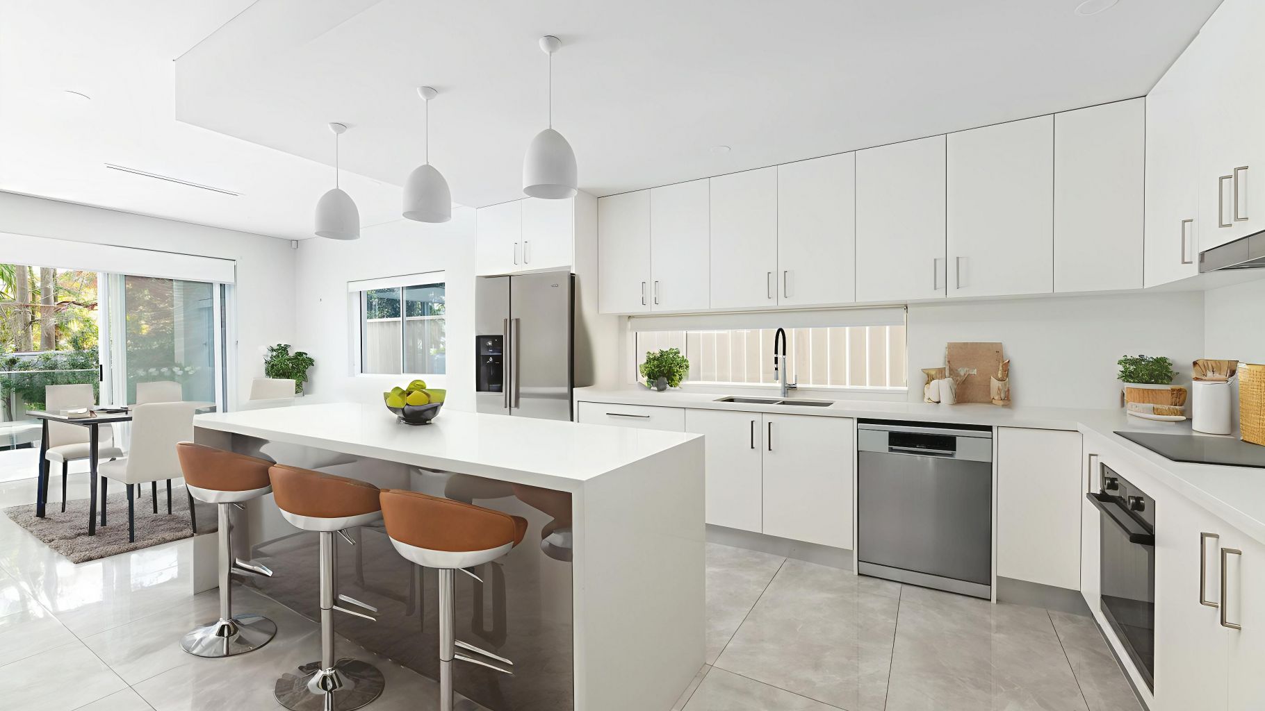 315A Burraneer Bay Road, Caringbah South - Thumbnail 2