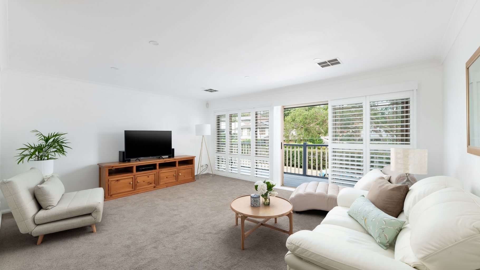 9/25-27 Como Road, Oyster Bay - Thumbnail 2