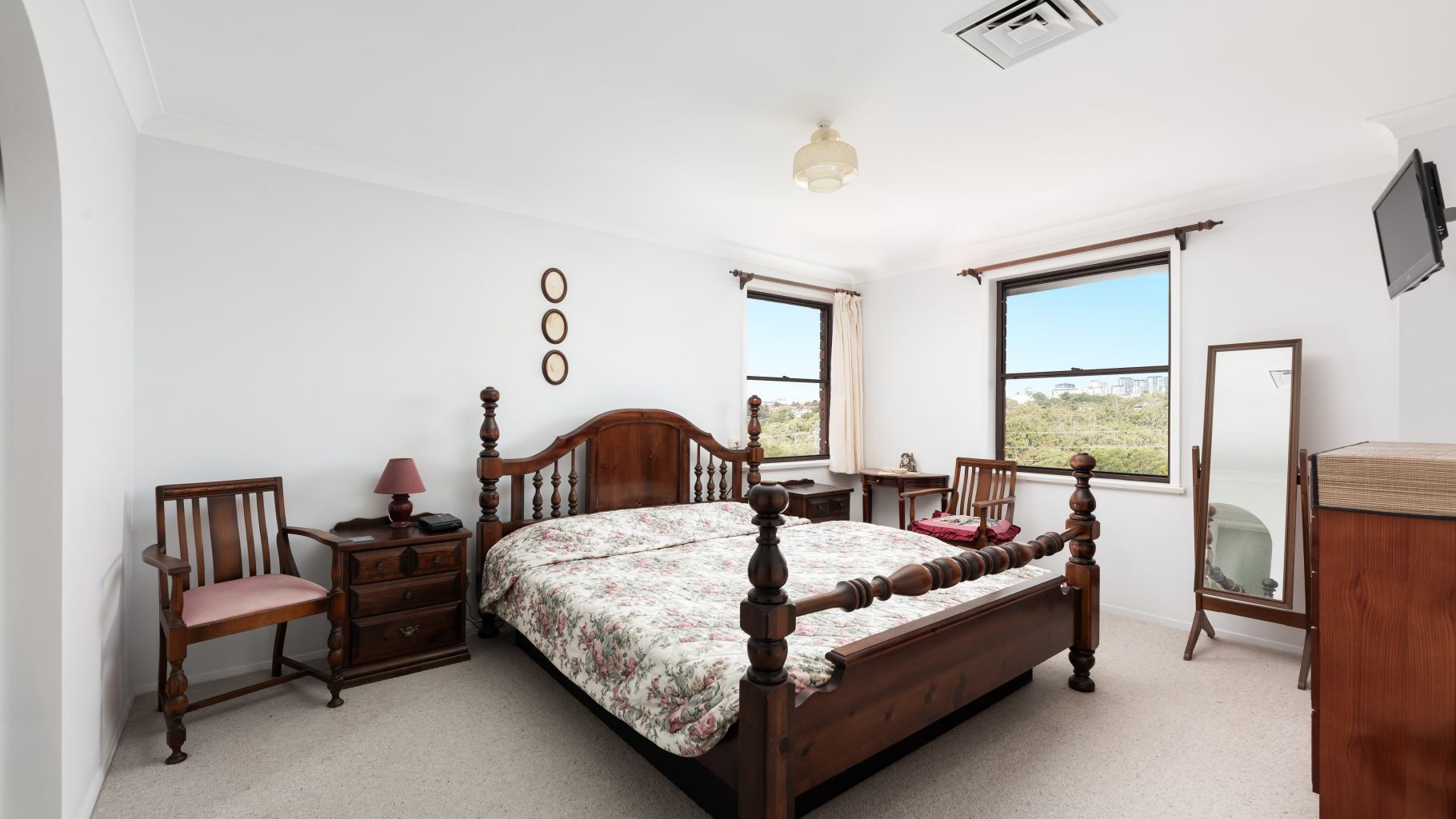 19 Kingsbury Place, Jannali - Thumbnail 7