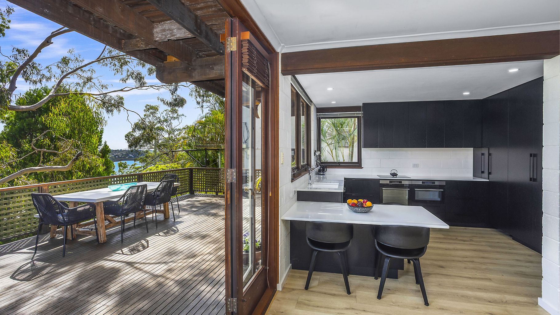 44 Central  Avenue, Como - Thumbnail 4