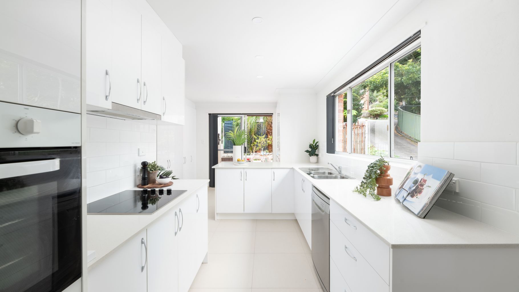 33 Como Road, Oyster Bay - Thumbnail 4