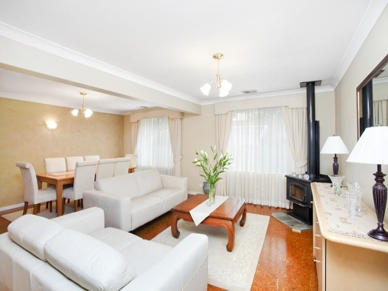 68 Greenpoint Road, Oyster Bay - Thumbnail 4