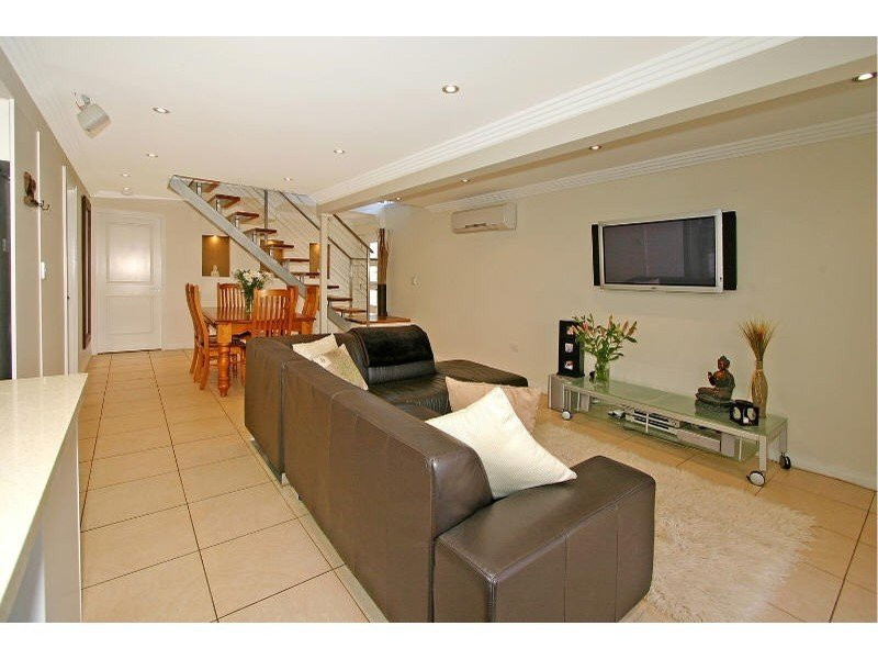 28 Woronora Crescent, Como - Thumbnail 3