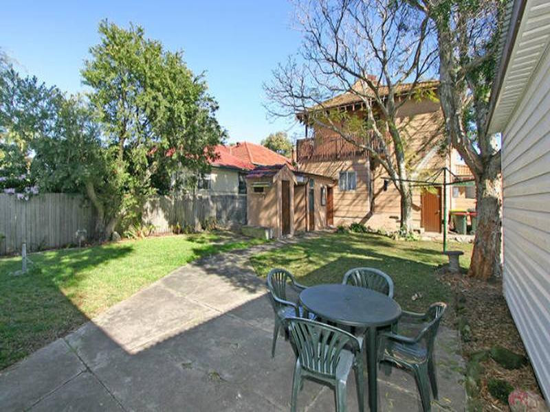 16 Davey Street, Jannali - Thumbnail 4
