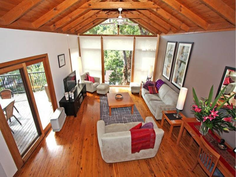 18 Upper Washington Drive, Bonnet Bay - Thumbnail 2