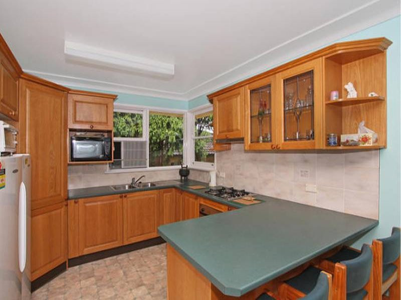 31 Browallia Crescent, Loftus - Thumbnail 2