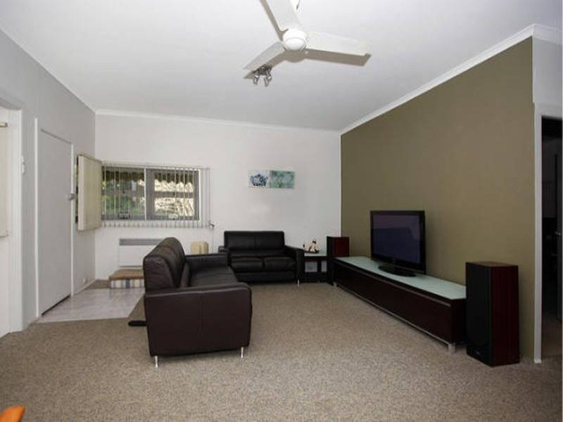 38 Georges River Crescent, Oyster Bay - Thumbnail 3
