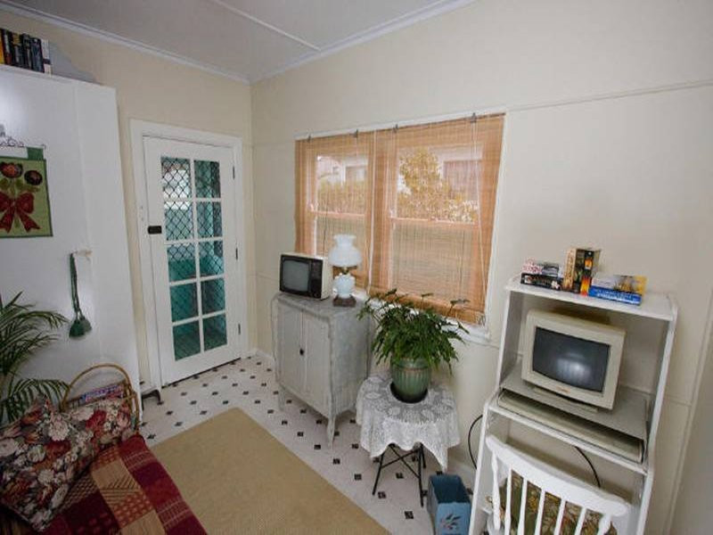 114 Wolger Road, Como - Thumbnail 7