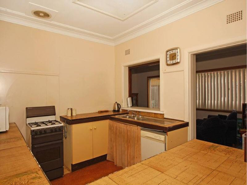 39 Loftus Ave, Loftus - Thumbnail 3