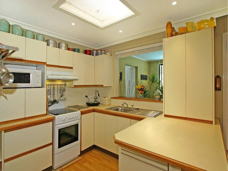 37 Charles Place, Jannali - Thumbnail 7