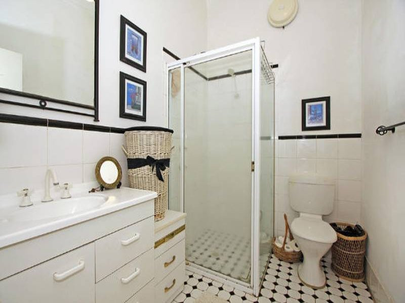 1-3 Georges River Crescent (Corner of Ward Crescent), Oyster Bay - Thumbnail 8