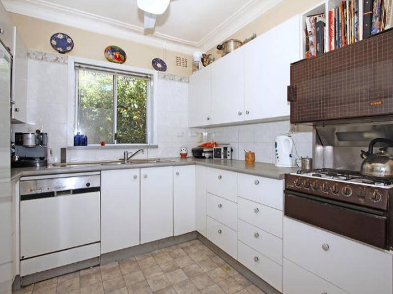 201 Loftus Avenue, Loftus - Thumbnail 3