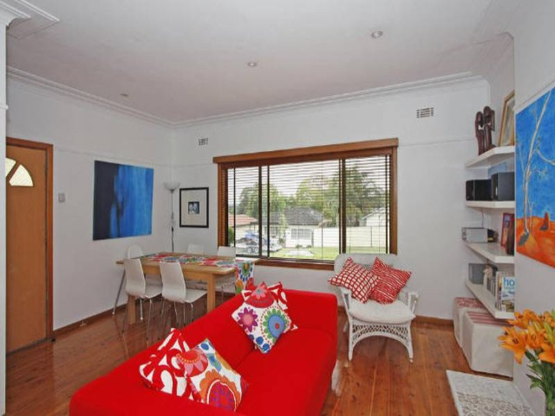 2 Logan Street, Loftus - Thumbnail 3