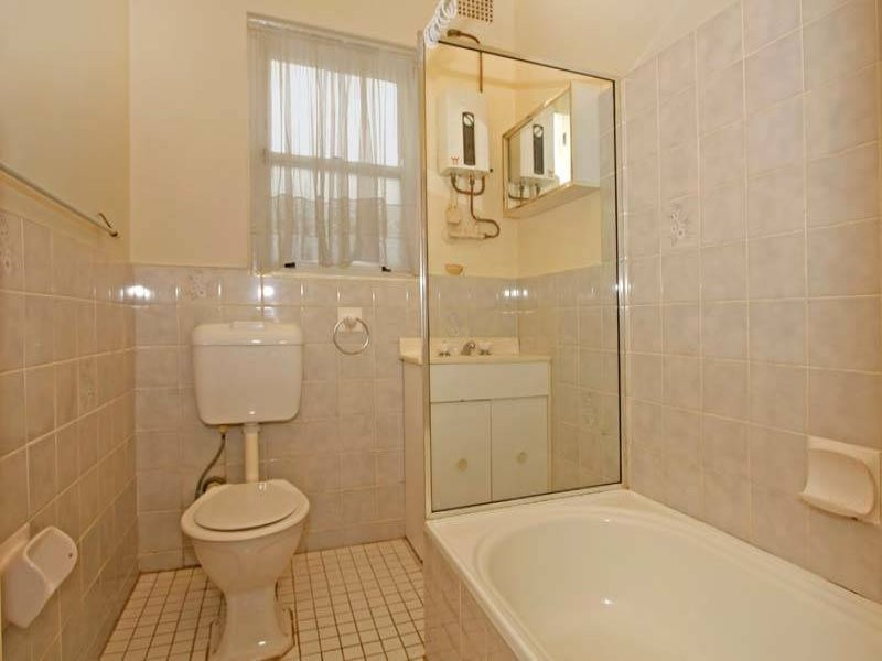 2/54 Burraneer Bay Road, Woolooware - Thumbnail 3