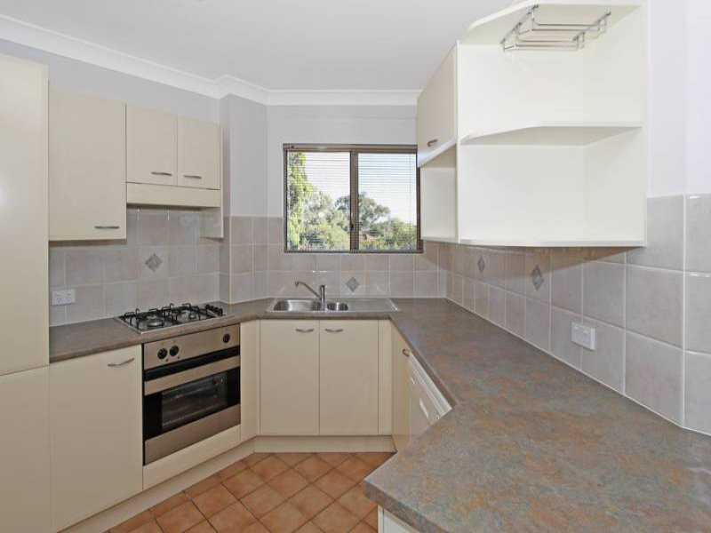 5/10-18 Clio Street, Sutherland - Thumbnail 2