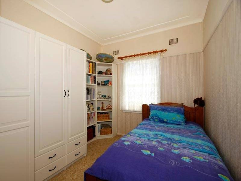 16 Charles Place, Jannali - Thumbnail 8
