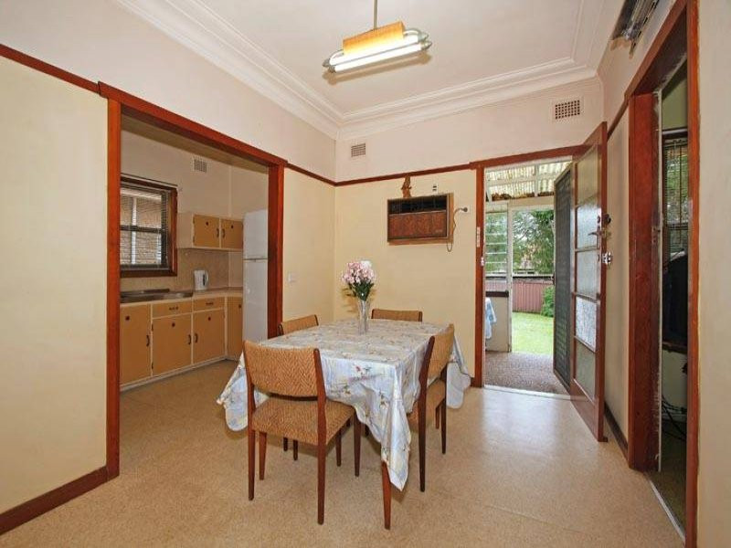 31 Seventh Avenue, Jannali - Thumbnail 4